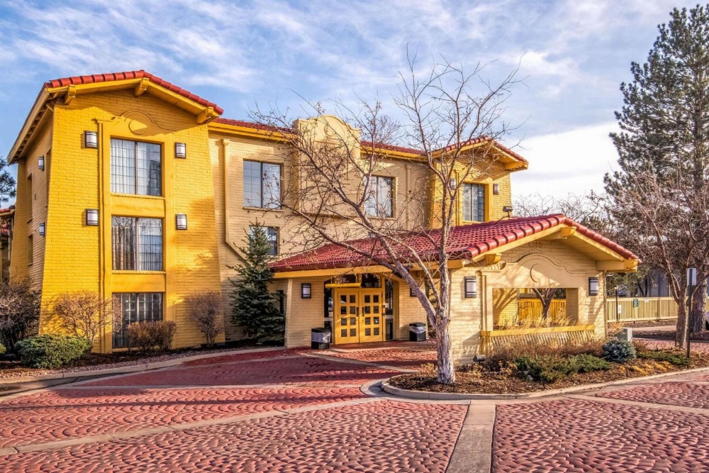 La Quinta Inn & Suites by Wyndham Colorado Springs Garden Of The Main image